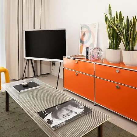 Appartement Bauhaus 70 Retro Art By Castle & Danube