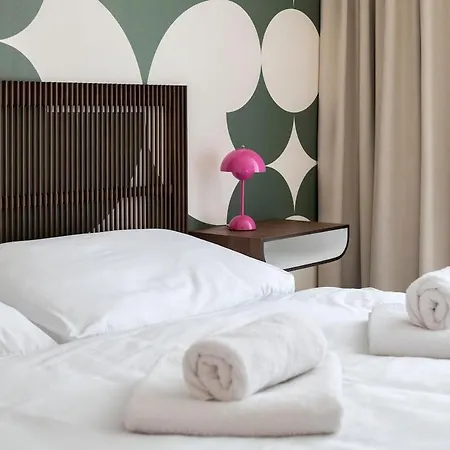 Appartement Bauhaus 70 Retro Art By Castle & Danube