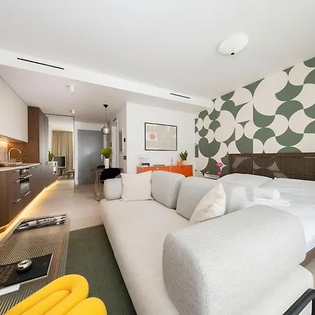 Appartement Bauhaus 70 Retro Art By Castle & Danube *